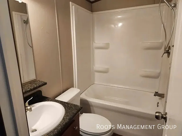 310 Scobey Ave #314 — Photo 9