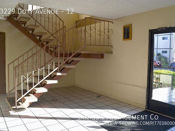 4th image of 13229 Doty Ave #12