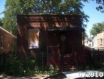 1st image of 11924 S Lafayette Ave