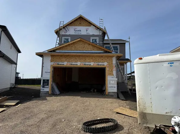 10534 S 131st Ave, Grande Prairie, AB T8V 4W5