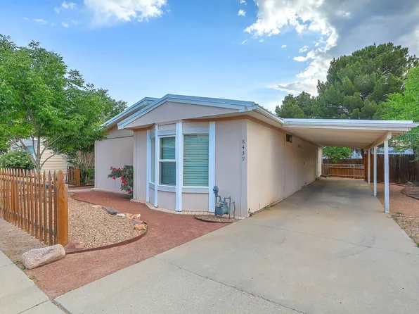 8439 Brook St NE, Albuquerque, NM 87113