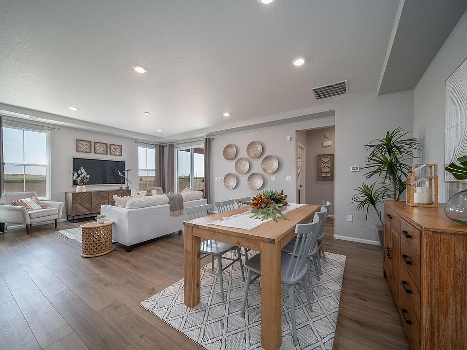 Sojourner dining area