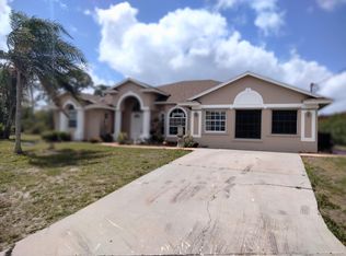 312 SW Buzby Ct, Port Saint Lucie, FL 34953