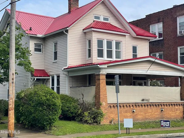 2726 Broad Ave, Altoona, PA 16601