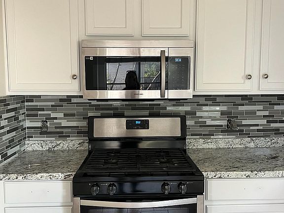 2nd image of 17304 Valentine Dr