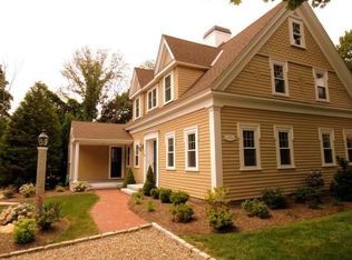 26 Grove St, Scituate, MA 02066
