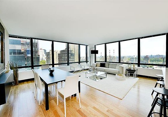 4th image of 1113 York Ave APT 29B