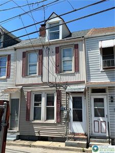 614 N Fountain St, Allentown, PA, 18102