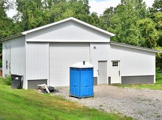 3847 Hemmers Ln, Zanesville, OH 43701