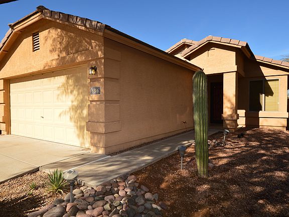 3rd image of 696 W Cholla Crest Dr