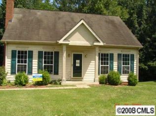9017 Burnt Umber Dr, Charlotte, NC 28215