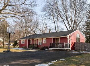 301 Richards Rd, Camillus, NY 13031