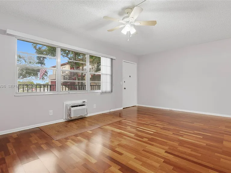 151 SW 134th Way #206N — Photo 3