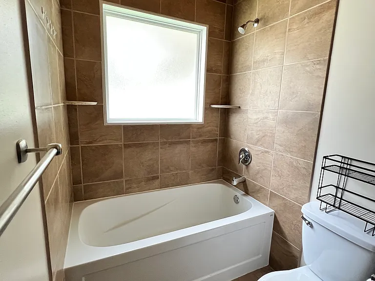 221 Birch Ave — Photo 30