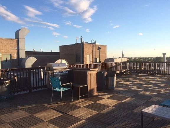 3rd image of 3150 N Sheffield Ave APT 301