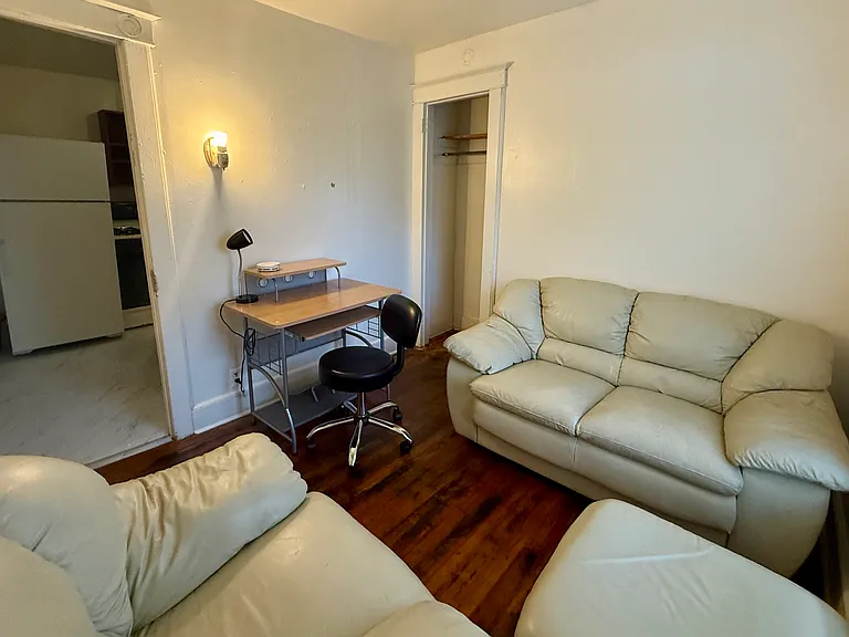 30 Haendel St #1W — Photo 6