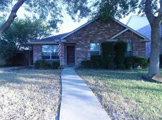 113 Hunters Trl, Red Oak, TX 75154