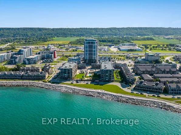 385 Winston Rd #1802, Grimsby, ON L3M 0J3