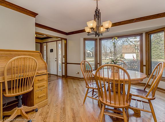 4th image of 665 Alexandria Dr