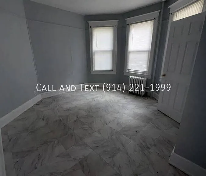 127 Stanley Ave — Photo 10