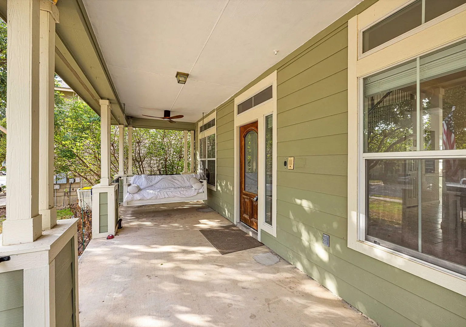 Spacious 4-Bedroom 4-Bathroom + Office in Cibolo, TX! — Photo 4