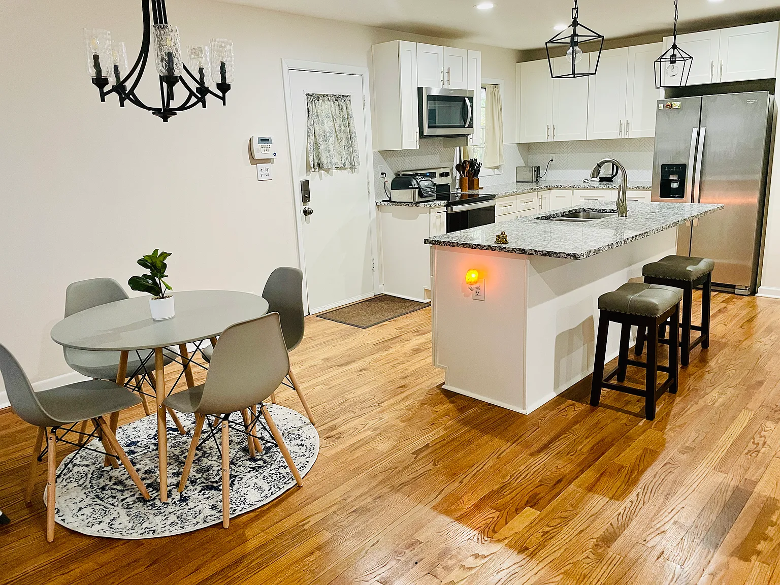 830 Magna Carta Dr NW — Photo 3