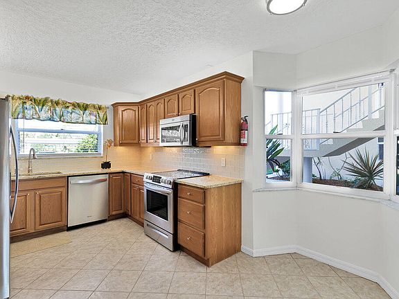 2nd image of 361 Grove Isle Circle #361
