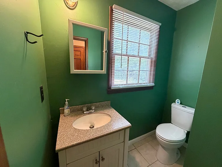 364 Regal Dr — Photo 6