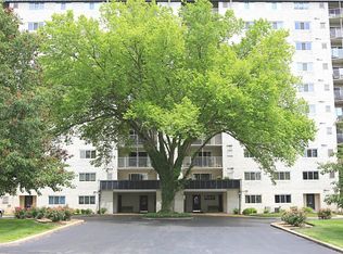 600 S Cullen Ave APT 908, Evansville, IN 47715