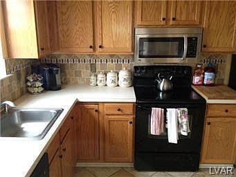 3rd image of 613 Abbe Ct
