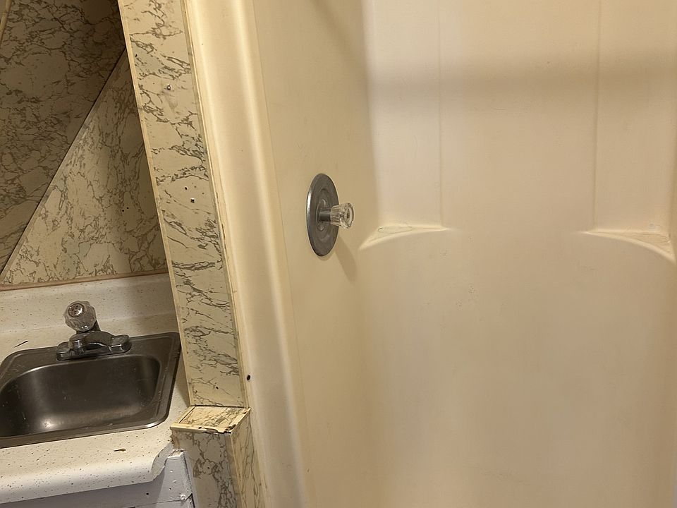2nd image of 16 Cottage St APT 7