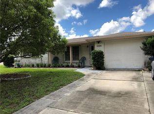 7504 Bougenville Dr, Port Richey, FL 34668