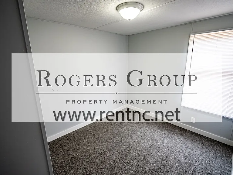 15 Freedom Ln — Photo 3