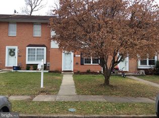 9931 Nearbrook Ln, Parkville, MD 21234