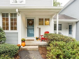 14 Willow Brook Dr #14, Glastonbury, CT 06033