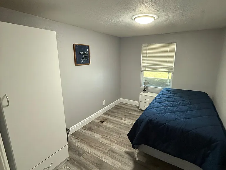 High Plains Ln — Photo 3