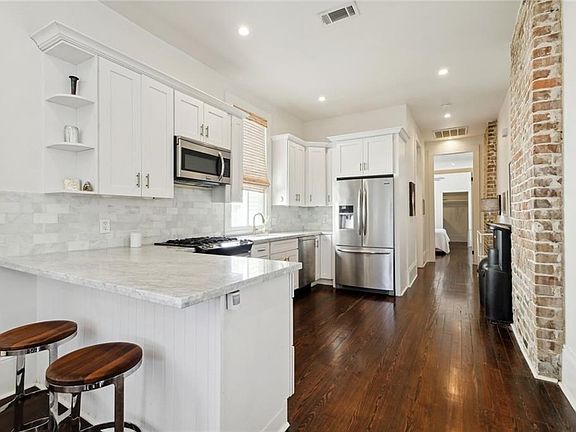 5th image of 1117 Cadiz St