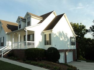 470 Windrowe Dr, Cookeville, TN 38506