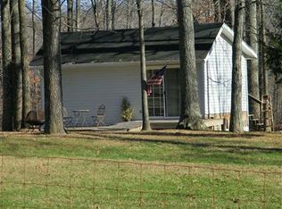 1642 N Bruce Dr, Bloomfield, IN 47424