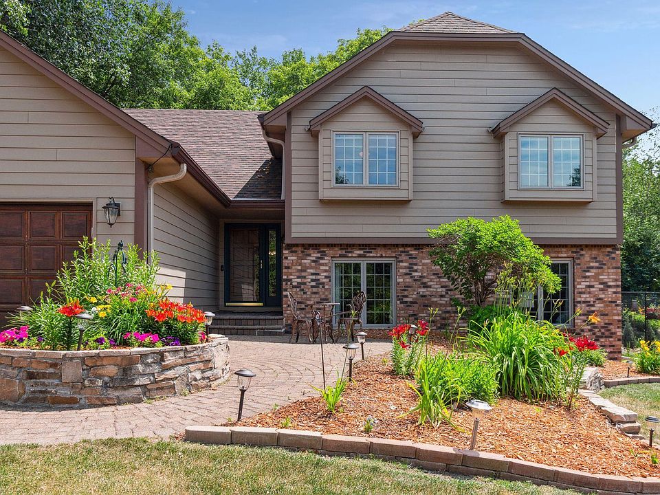 1st image of 11335 Creekridge Dr