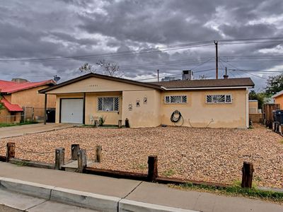 10901 San Jacinto Ave NE, Albuquerque, NM, 87112