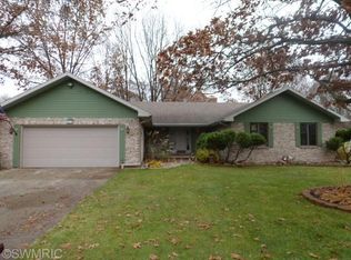 2853 Kim St, Saint Joseph, MI 49085