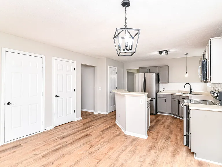 6040 Portwood Ct — Photo 14