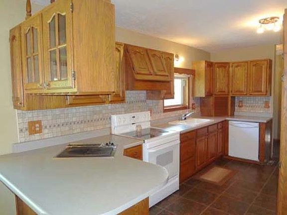 2nd image of N7436 Lake Terrace Dr