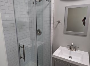 1237 W Granville Ave #1W, Chicago, IL 60660
