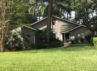 144 Tarrasa Dr, Jacksonville, FL 32225