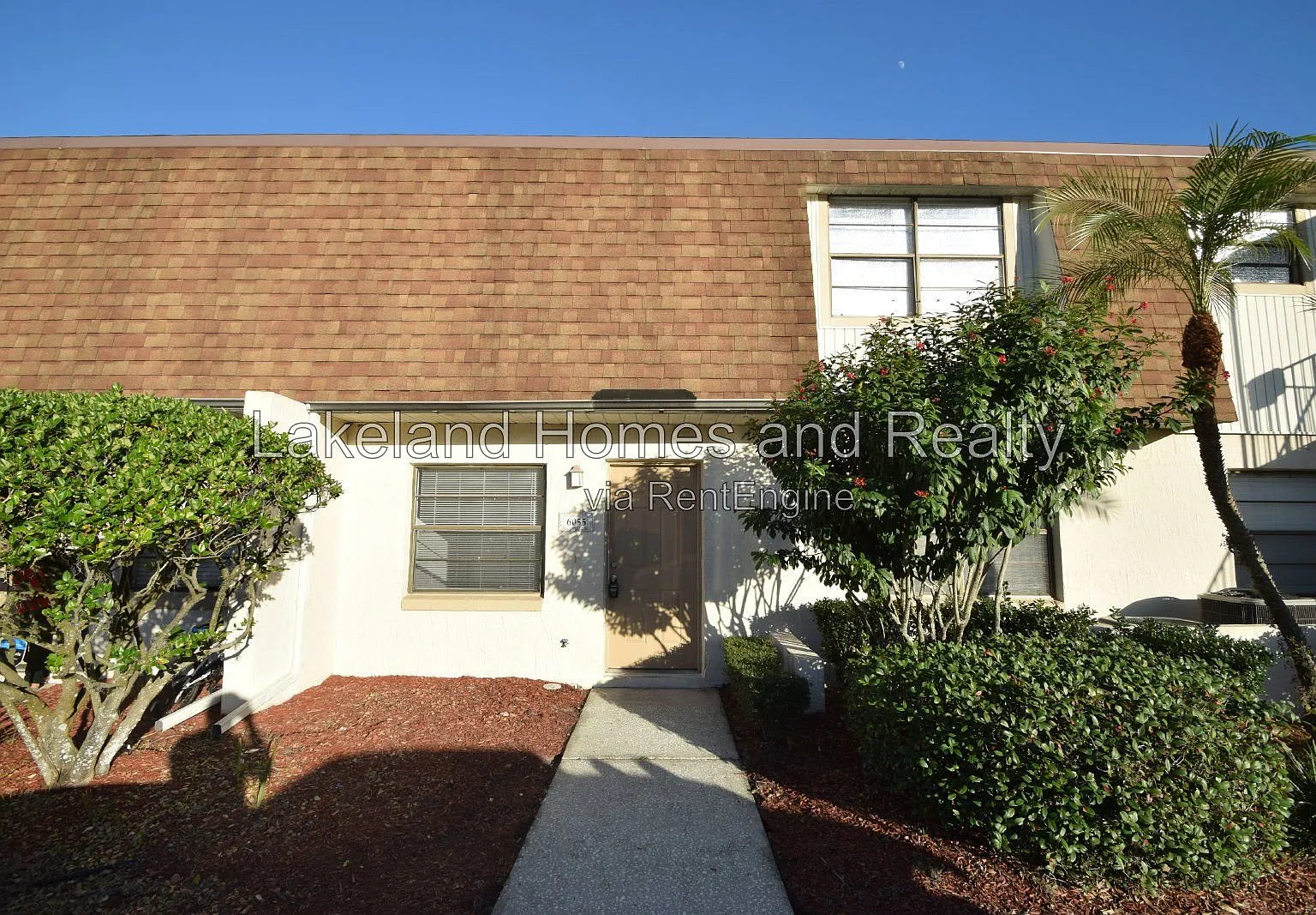 2 bed, 1.0 bath, $1,350 — Photo 1