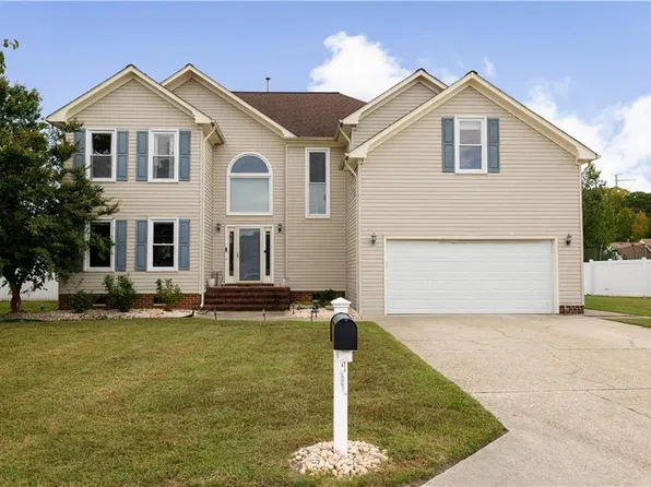 1105 Carriage Ct, Chesapeake, VA 23322