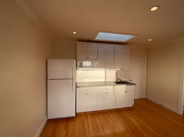 173 Harold Ave #B, San Francisco, CA 94112