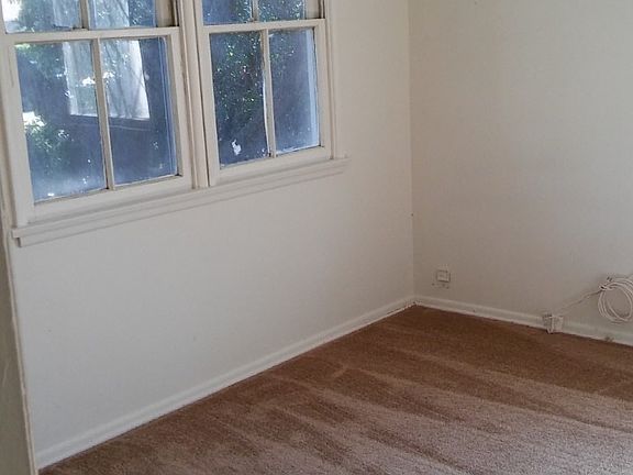 5th image of 17441 Covello St